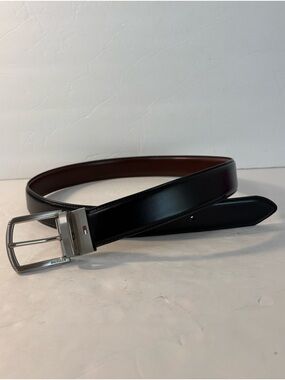 HILFIGER Reversible Black and Brown Belt With Silver Buckle Size 30-32
